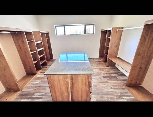 3 BEDROOM HOUSE FOR SALE IN ROYALSTON RESIDENTIAL ESTATE & WILDLIFE RESERVE